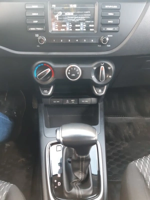 Kia Rio xline